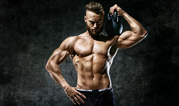 kettlebell-man Жим гири одной рукой