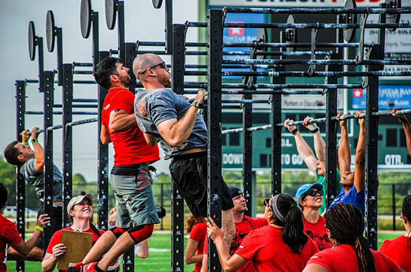 crossfit-street Групповые занятия по кроссфиту на улице
